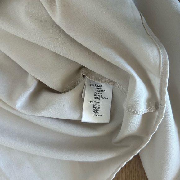 Arty Swing Oversized Cream Button Down 20% off - Picture 7 of 7